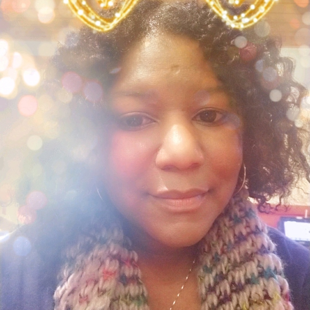 Meet your Posher, Kamilah